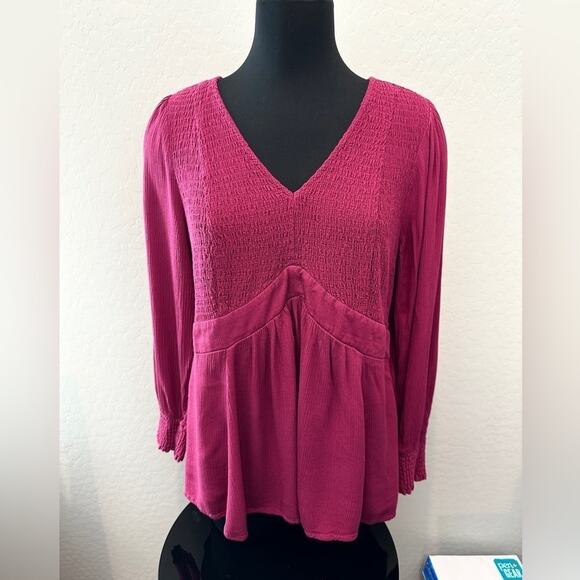 TORRID | Magenta Pink Babydoll Smocked Crinkle Blouse Long Sleeve | Large - Picture 4 of 9